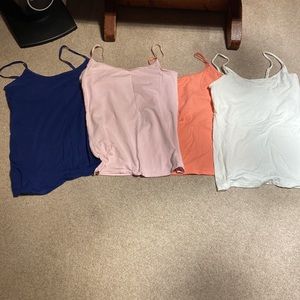 bundle of 4 old navy camisole tank tops